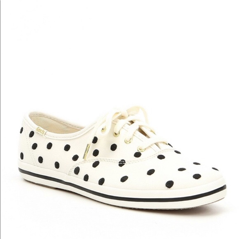 Polka dot keds